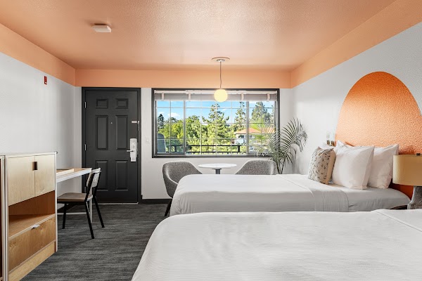 The Sandman Santa Rosa Sonoma, an Ascend Collection Hotel 5