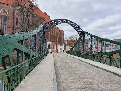 Tumski Bridge