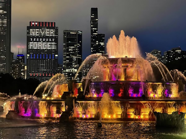 Buckingham Fountain 6