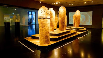 Iconic "LOVE" Landmarks Around the Globe 1