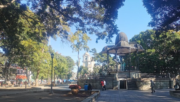 Zócalo de la Ciudad de Oaxaca (Plaza de La Constitución) 4