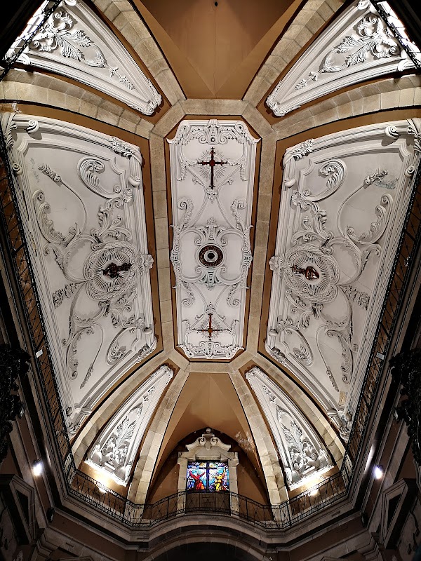 Church of Saint Ildefonso 4