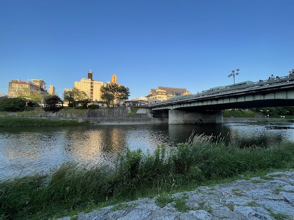 Kamo River Noryo-Yuka 3