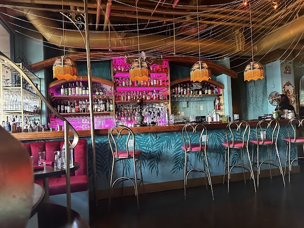 The Dressing Room: Bistro and Bar By Can Can 3