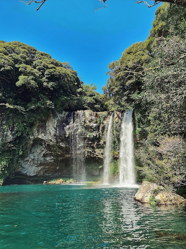 Cheonjiyeon Waterfall