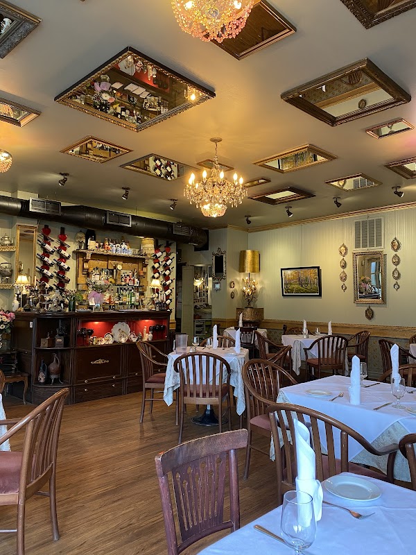 Restaurant Ermitage : Authentic European Cuisine and Fine Dining 5