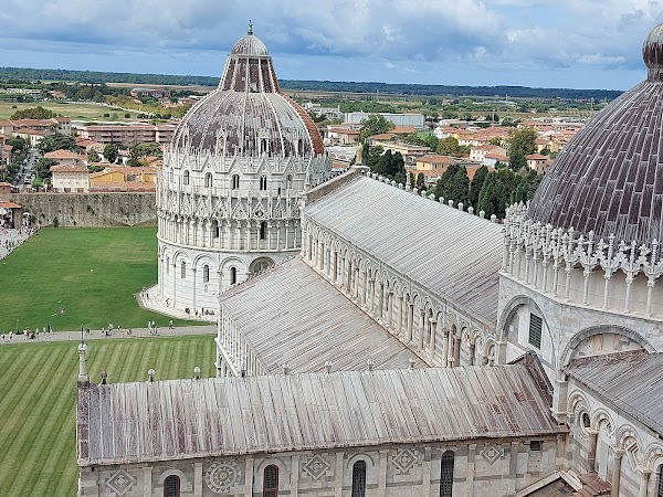 Pisa's Architectural Wonders: A Journey Through History 3