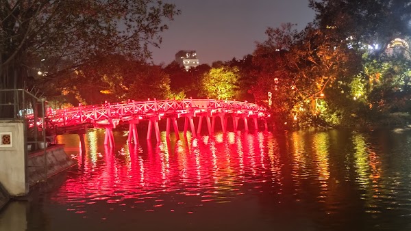 Thang Long Water Puppet Theatre 3