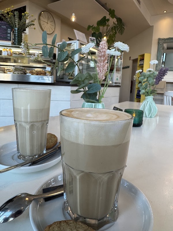 Flamingo Fresh Food Bar 4