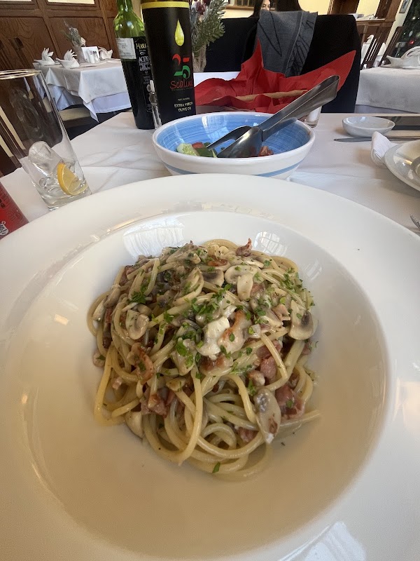 Scalini Italian Restaurant 4