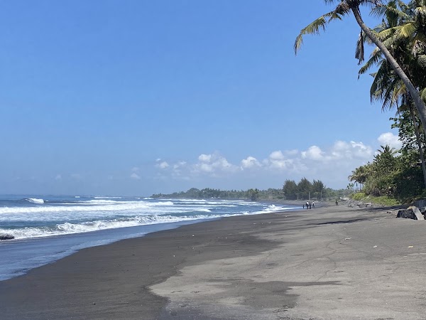 Black Beach
