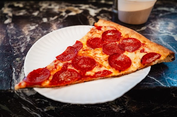 Joe's Pizza Broadway 5