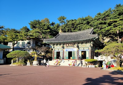 Heungryunsa Temple 2