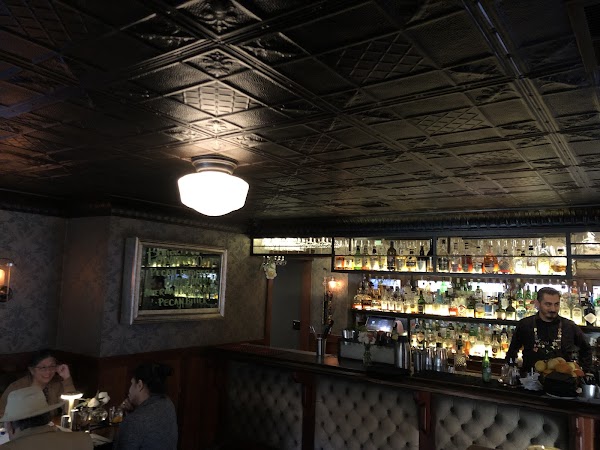 The Raymond 1886 - Modern American Cuisine & Craft Cocktails in Pasadena 3