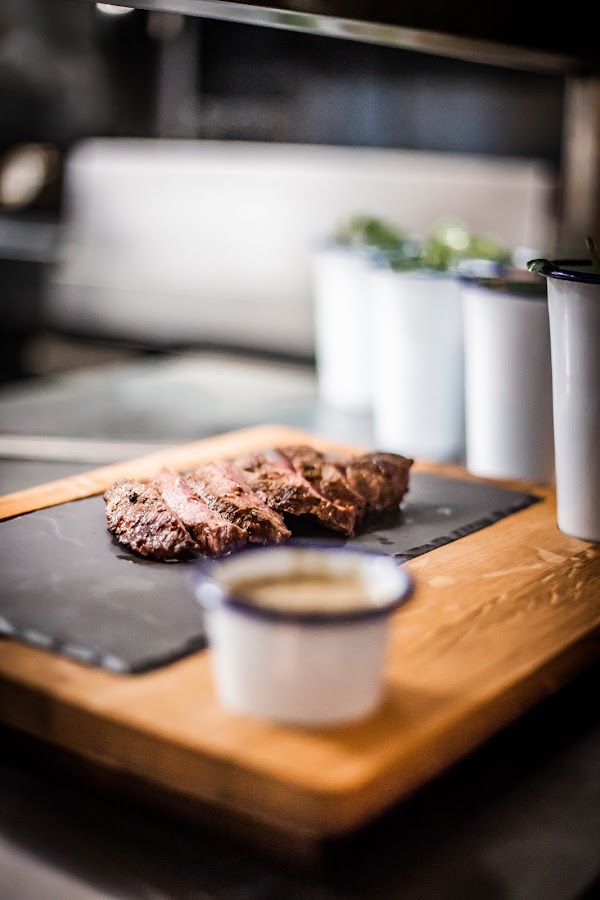 Iron Steak and Bar Restaurant 5