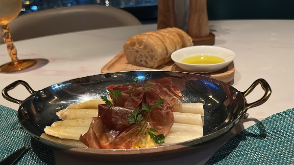 SKYE Roofbar & Brasserie 4