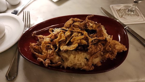 Criollo Restaurant 5