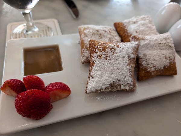 Criollo Restaurant 4