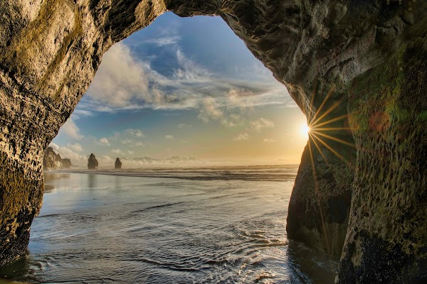 Three Sisters and the Elephant Rock 4