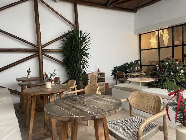 Tomorrow at 9 Cafe 1