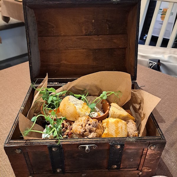 Площадчето 3