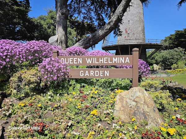 Queen Wilhelmina Garden 4