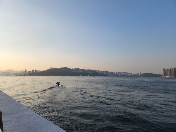 Siu Sai Wan Promenade