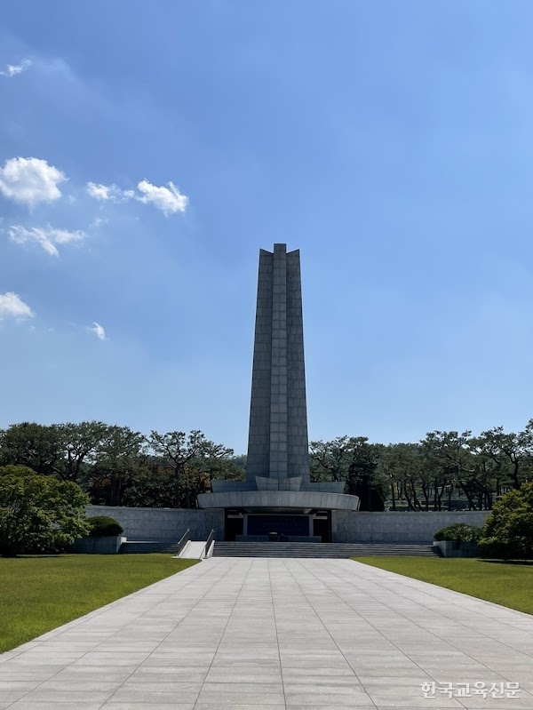 Hyeonchunggwan Hall, Seoul National Cemetery 6