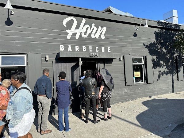 Horn Barbecue 5
