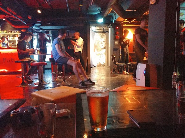 Rabbithole Arcade Pub