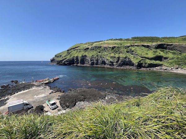 Black Sand Beach