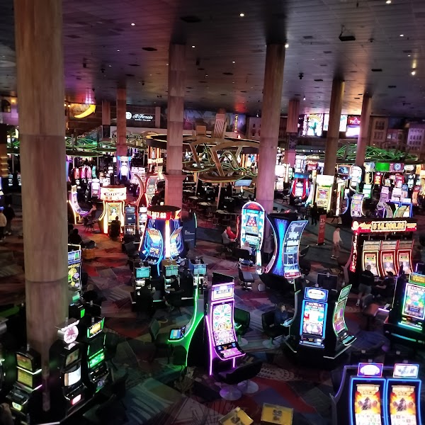 Replica Statue of Liberty 4