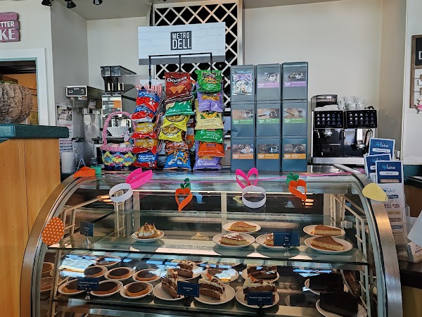 Shoreline Lake American Bistro