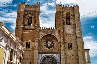 Lisbon Cathedral 2