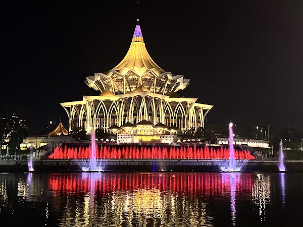 Darul Hana Musical Fountain Watching Position