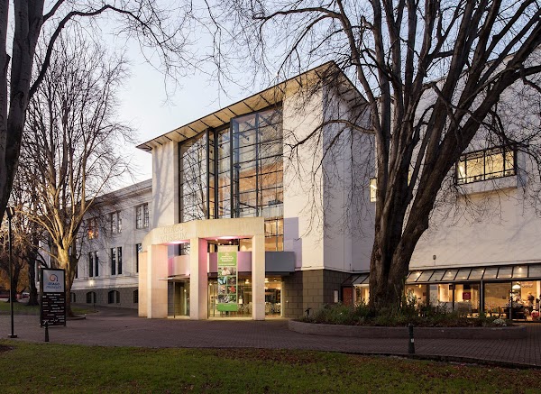 Tūhura Otago Museum