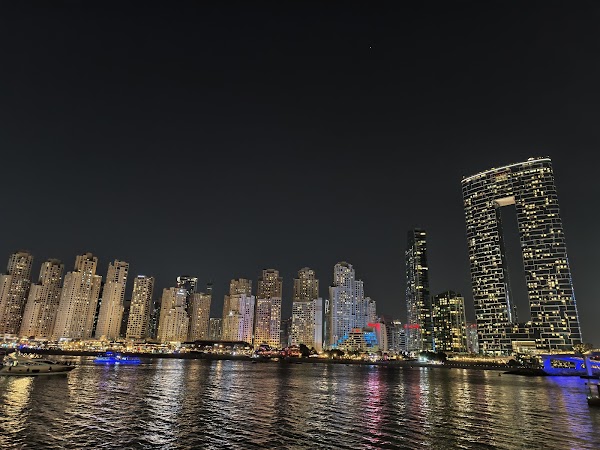 Un Dimanche à Paris - Bluewaters Island 2