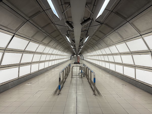 Heathrow Terminals 2 & 3 Station