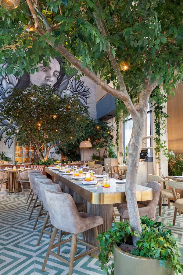 Ling Ling by Hakkasan