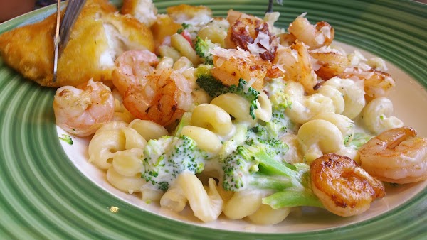 Applebee's Grill + Bar 4