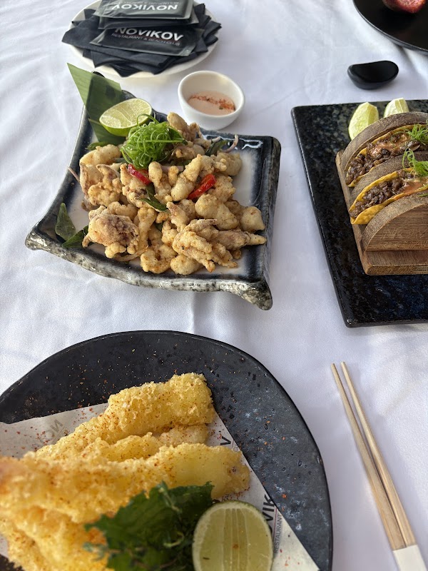 Novikov Doha Restaurant & Beach Club 4