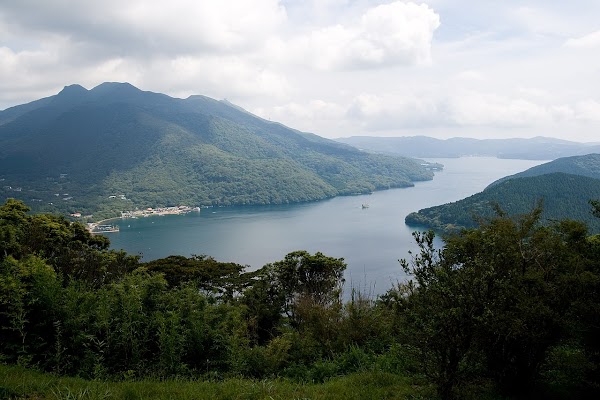 Lake Ashi 5