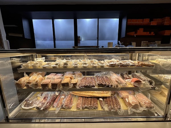 Khéma Restaurant Pasteur 3