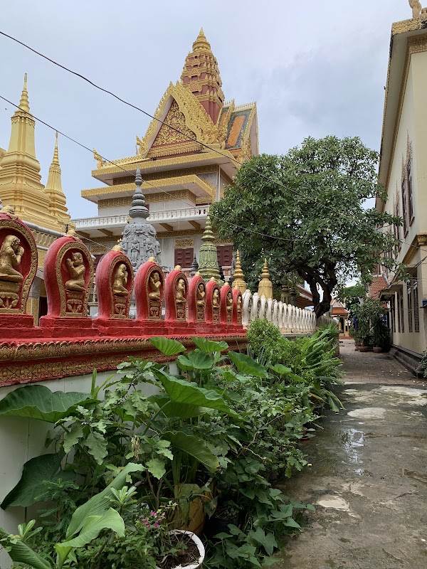 Wat Ounalom Monastery 5