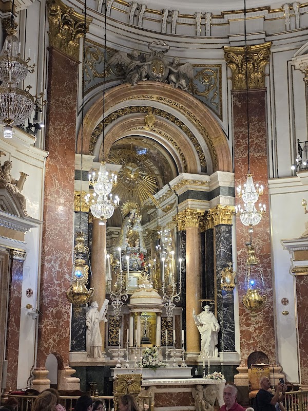 Basílica de la Mare de Déu dels Desemparats 6