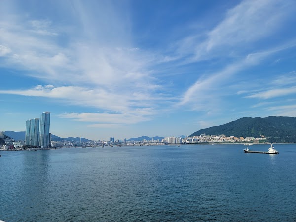 Songdo Yonggung Suspension Bridge 4