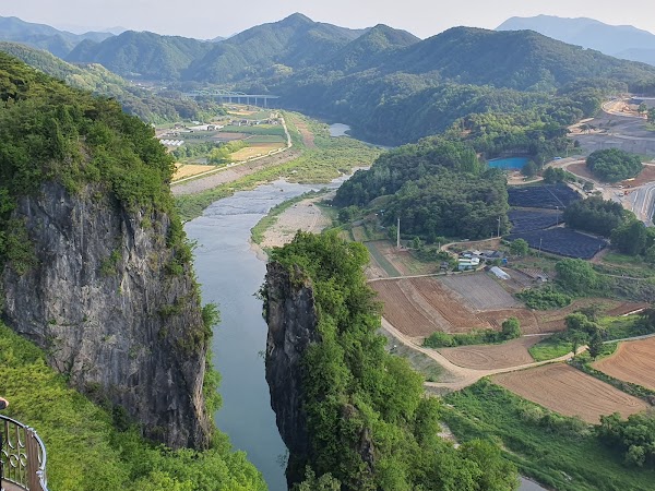 Seondol Tourist Site