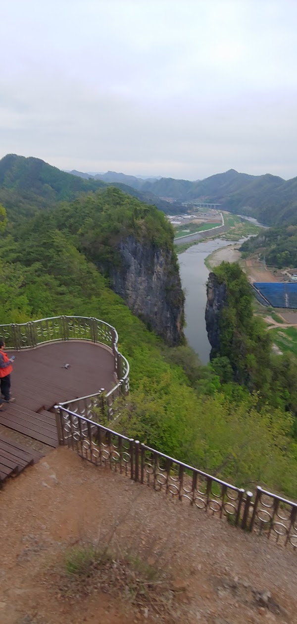 Seondol Tourist Site 5