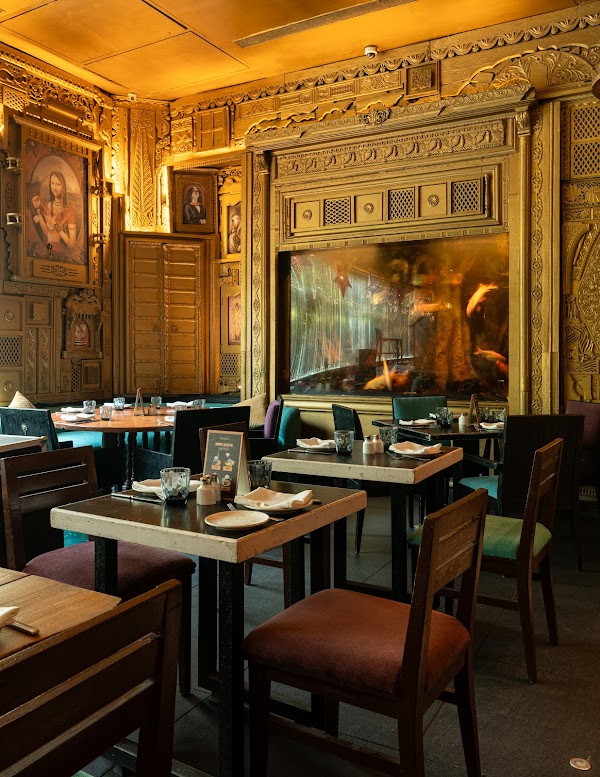 Tanatan Juhu - Kitchen & Bar 1