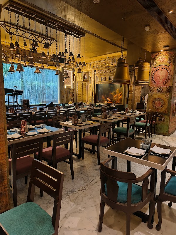 Tanatan Juhu - Kitchen & Bar 5